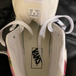 Nearly new floral Vans. Women’s 6.5.